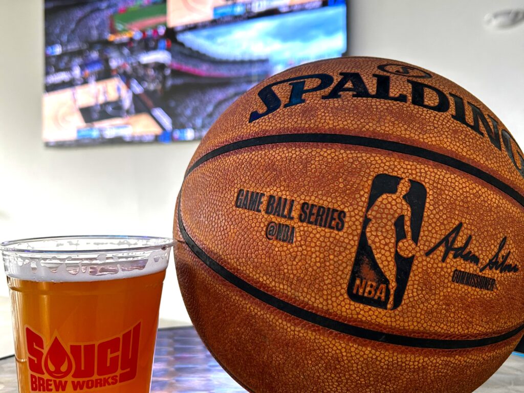 Saucy Brew Works shows Cavs Basketball